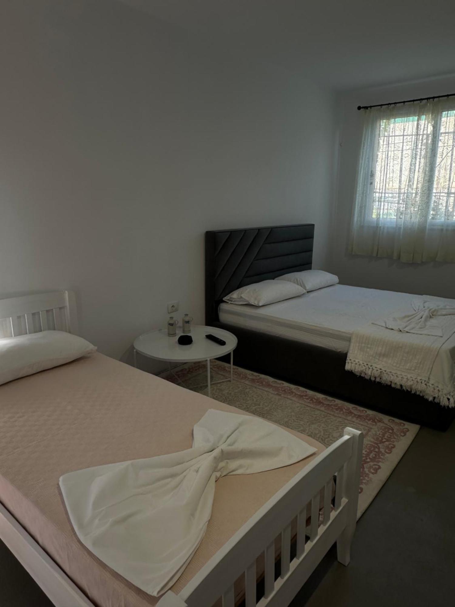 Sunny Rentals Vlorë Exteriör bild