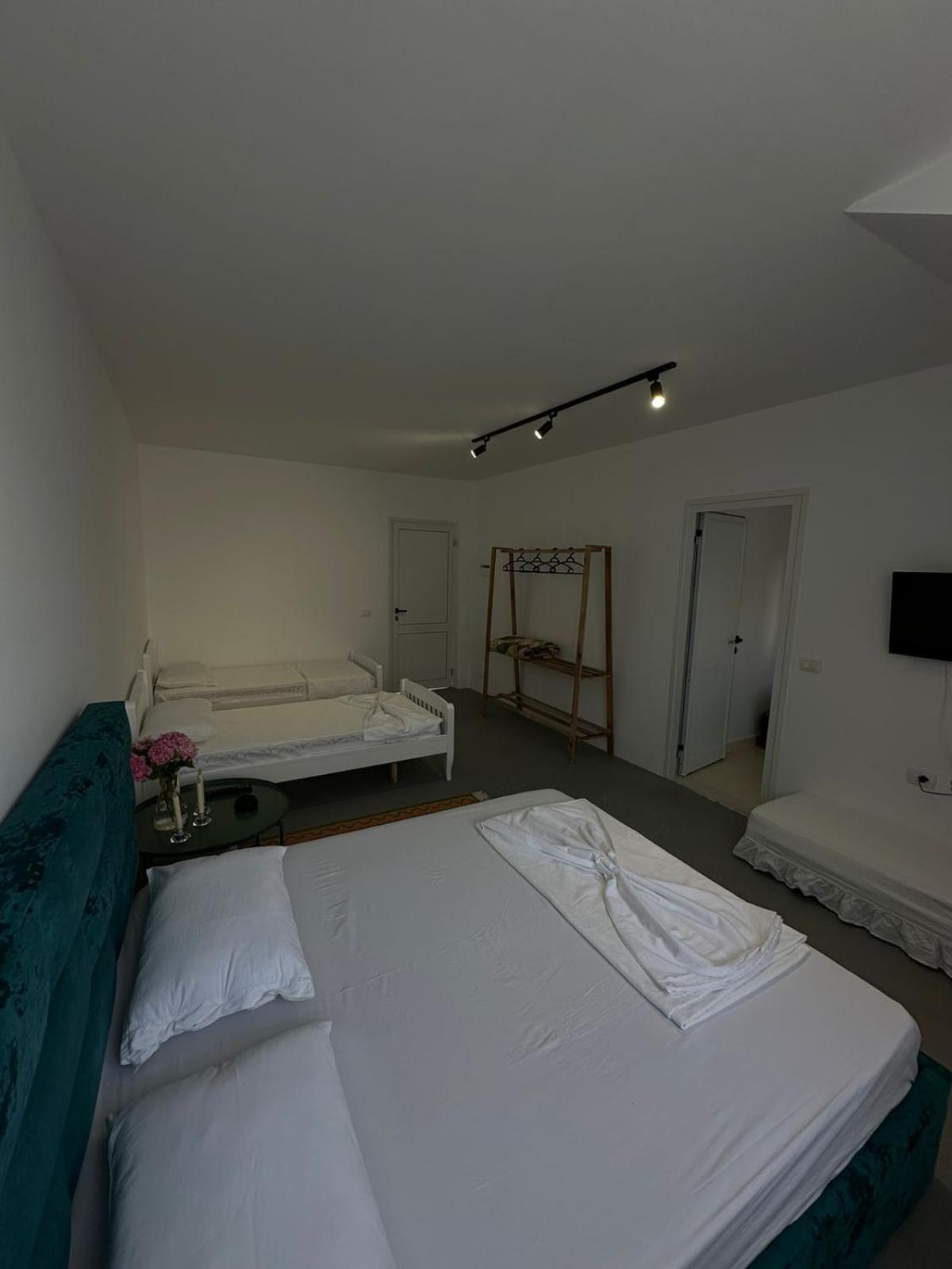 Sunny Rentals Vlorë Exteriör bild